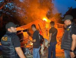 Polrestabes Medan Bakar Sarang Narkoba di Klambir V